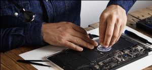 تعمیر-لپ-تاپ-در-محل-3